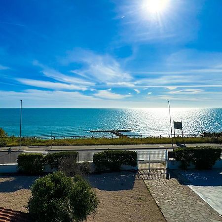 Edo House Anzio - Beachfront - Fronte Mare - Affittacamere Extérieur photo