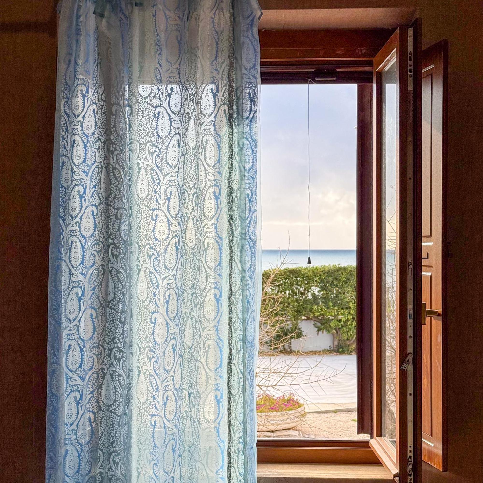 Edo House Anzio - Beachfront - Fronte Mare - Affittacamere Extérieur photo