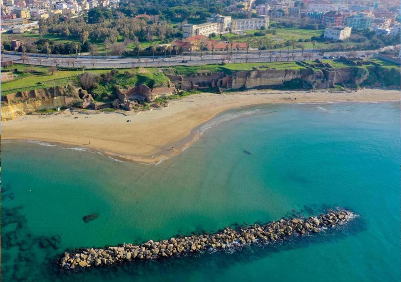 Edo House Anzio - Beachfront - Fronte Mare - Affittacamere Extérieur photo